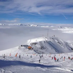 https://apartamentos-lake-placid-nievesol.andorra-la-vella-hotels.net